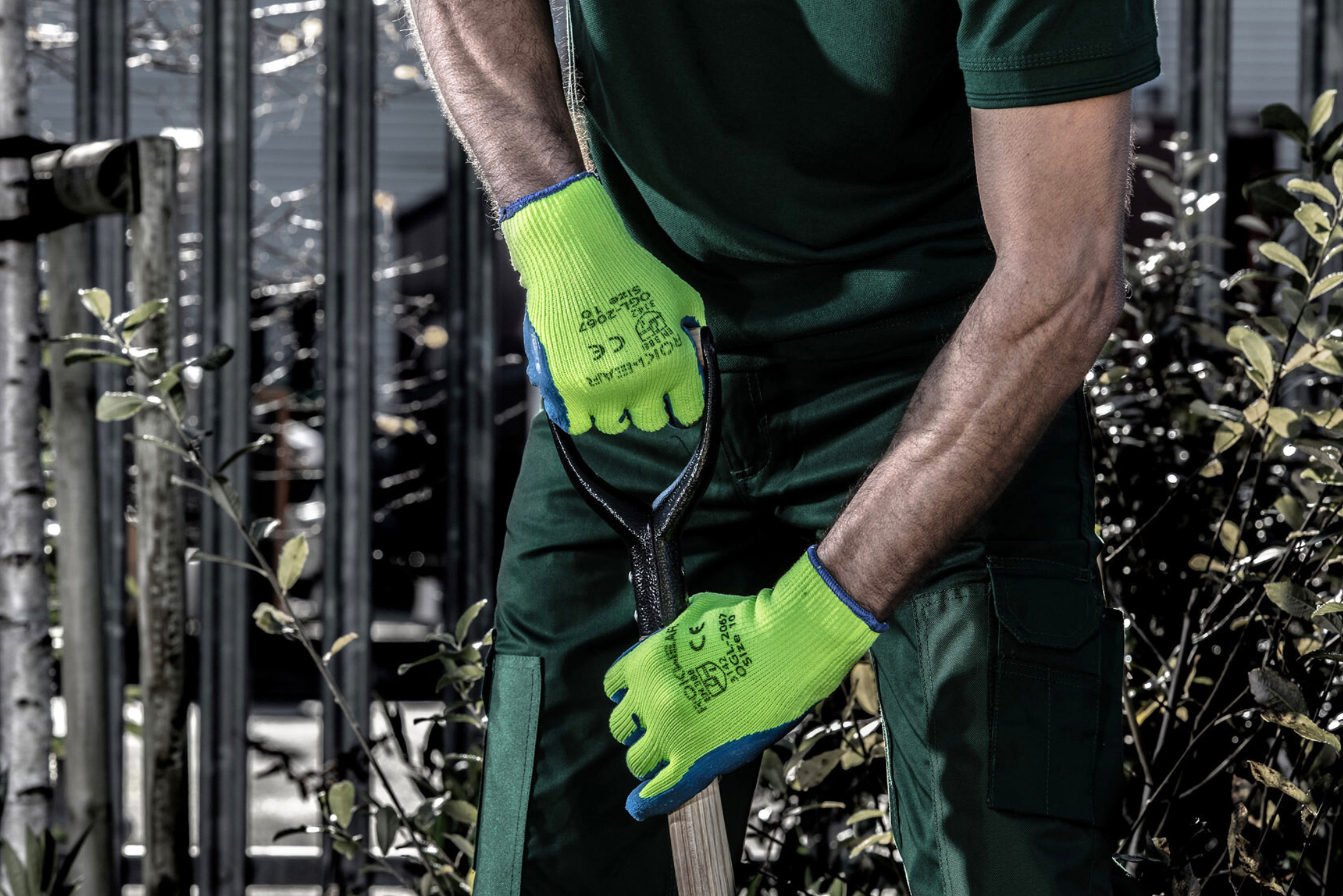How to Maintain Cut-Resistant Gloves: Ultimate Care Tips