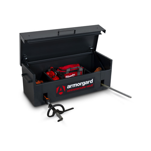 SMI Shop Strimmer Storage